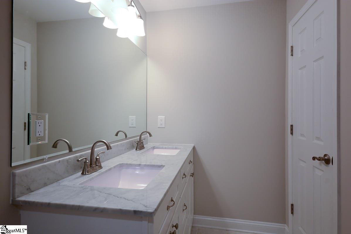 305 Parkins Mill Road Greenville, SC 29607 - Photo 30 of 32