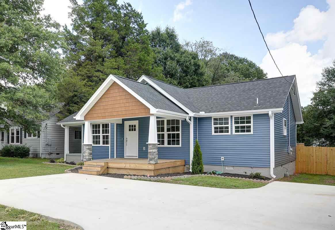 305 Parkins Mill Road Greenville, SC 29607 - Photo 5 of 32