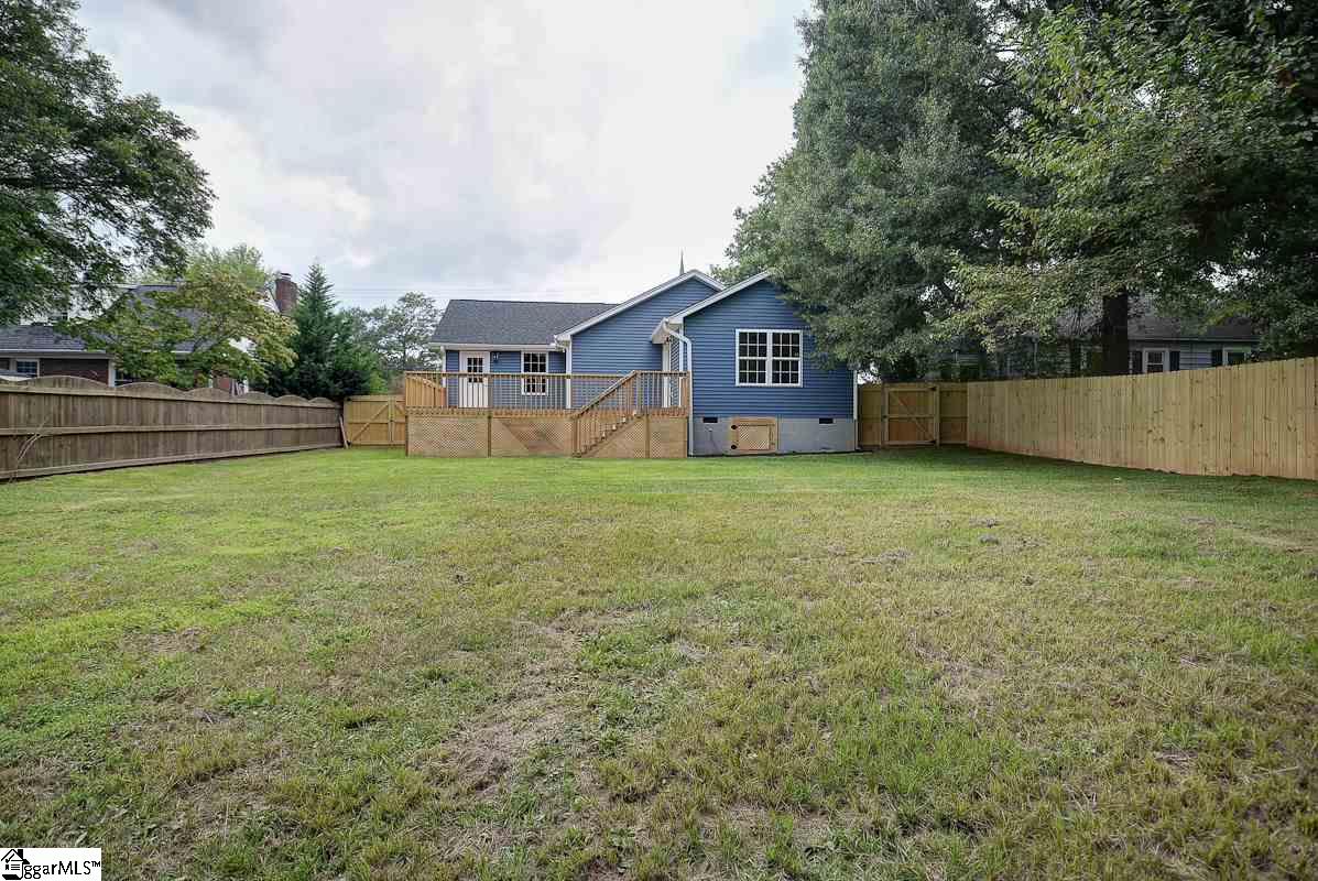 305 Parkins Mill Road Greenville, SC 29607 - Photo 9 of 32