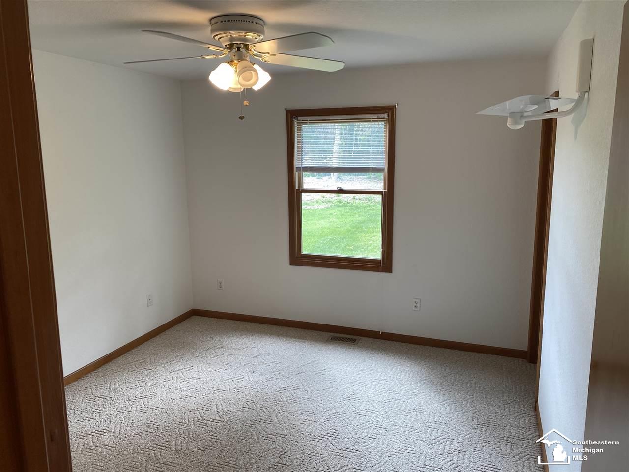 7235 Douglas Road Lambertville, MI 48144 - Photo 19 of 22