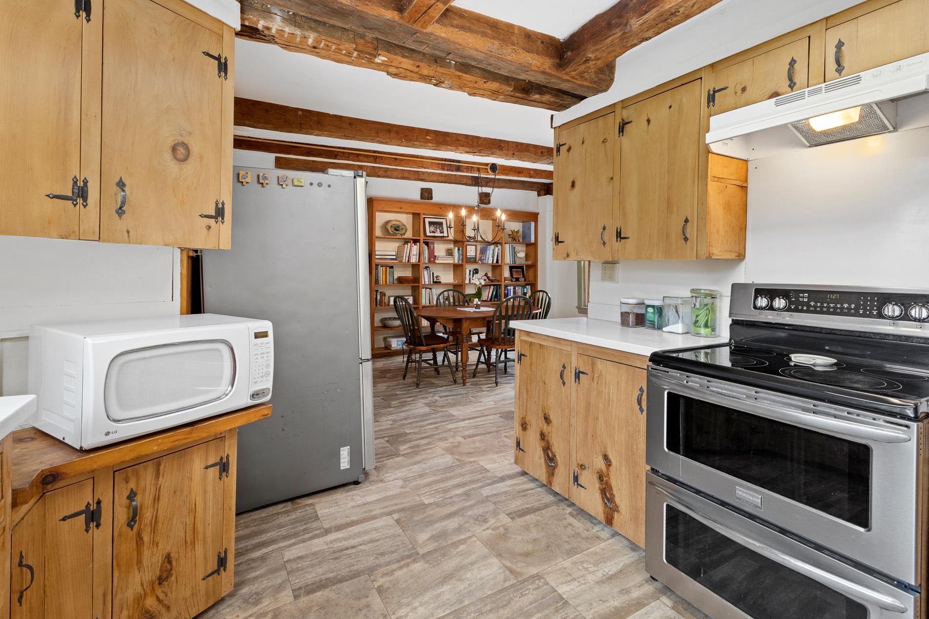 1255 Latham Road Thetford, VT 05043 - Photo 18 of 40 Gallery Image 18