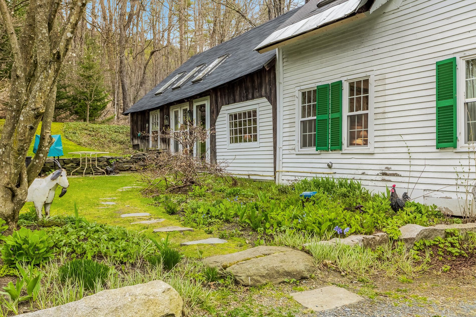 1255 Latham Road Thetford, VT 05043 - Photo 39 of 40 Gallery Image 39