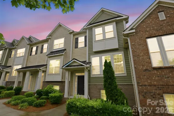 $395,000 | 327 Annandale Drive, Fort Mill, SC 29708