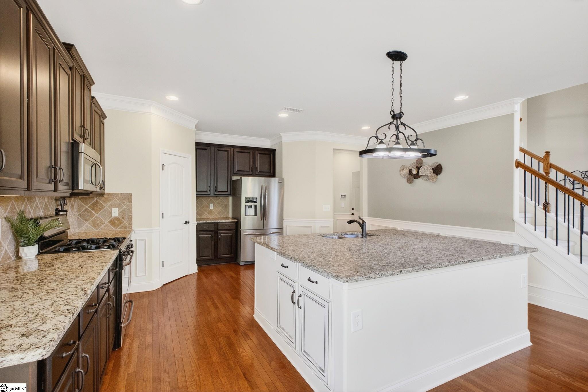 103 Armstrong Court Greer, SC 29651 - Photo 7 of 36