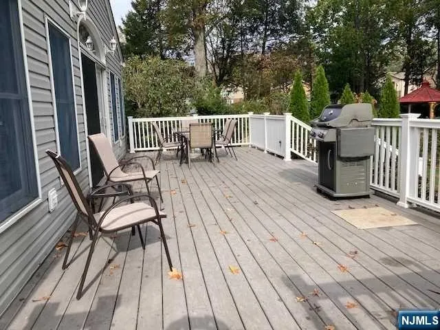 $3,550 | 598 Saddle River Road, Unit 1, Saddle Brook, NJ 07663