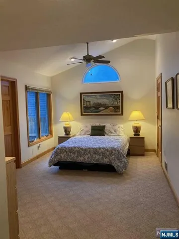 $3,550 | 598 Saddle River Road, Unit 1, Saddle Brook, NJ 07663