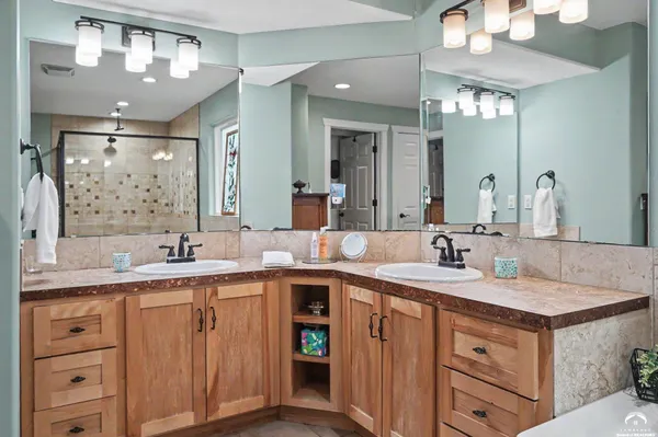 $450,000 | 103 Providence Road, Lawrence, KS 66049
