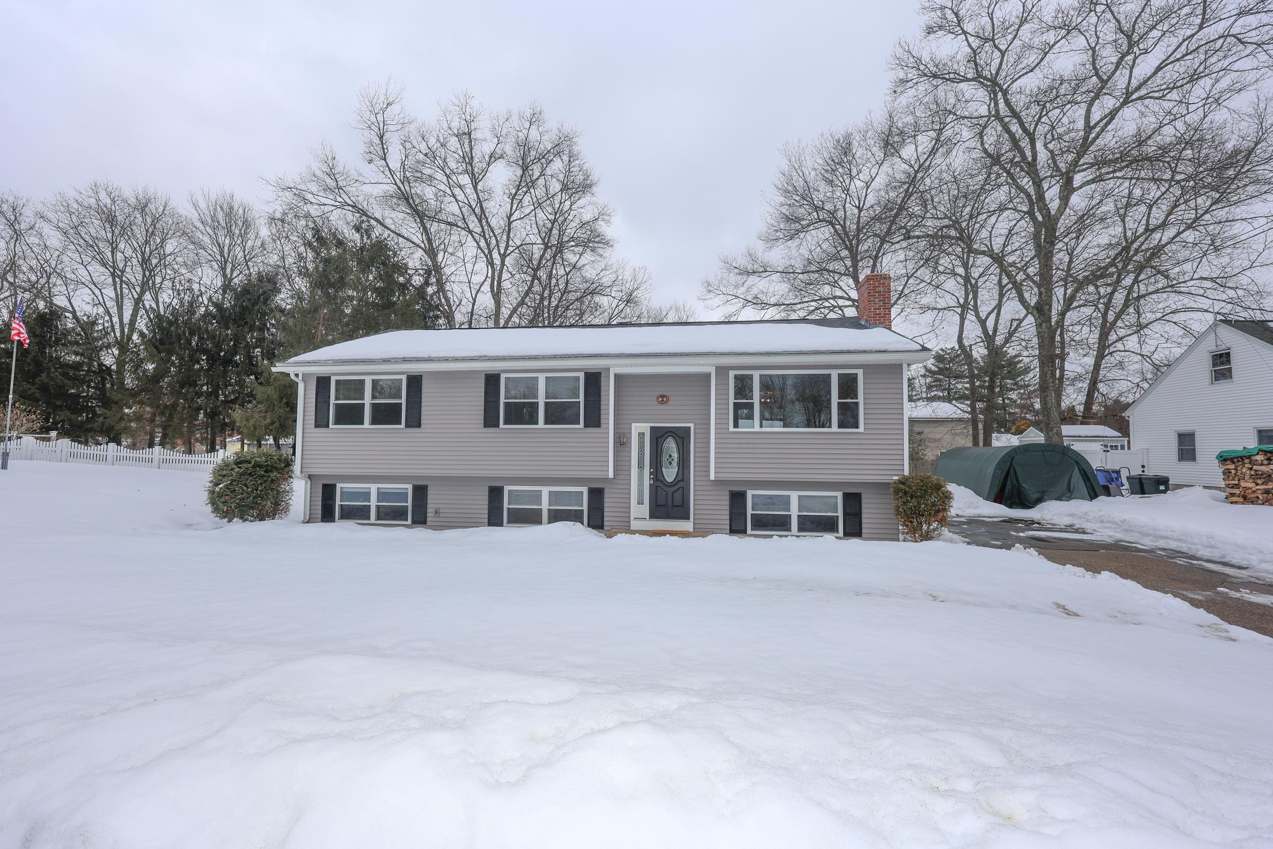 20 Nightingale Road Nashua, NH 03062 - Photo 1 of 45 Gallery Image 1