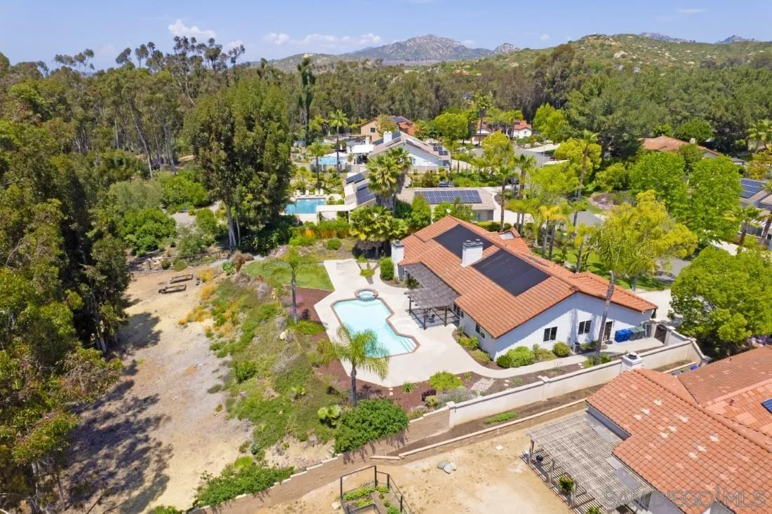 15928 Cumberland Drive Poway, CA 92064 - Photo 39 of 41 aerial view of a house with a garden
