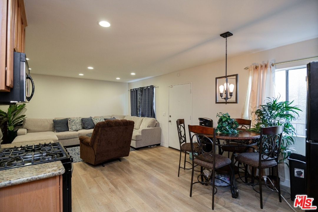 3305 East Ransom Street, Unit H Long Beach, CA 90804 - Photo 13 of 26 Gallery Image 13
