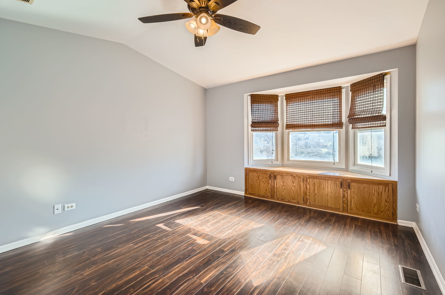 777 Hoover Drive Carol Stream, IL 60188 - Photo 11 of 20