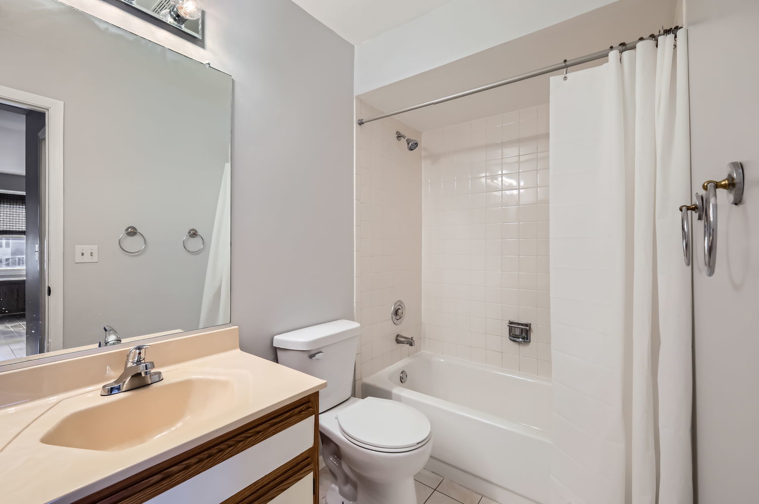 777 Hoover Drive Carol Stream, IL 60188 - Photo 13 of 20