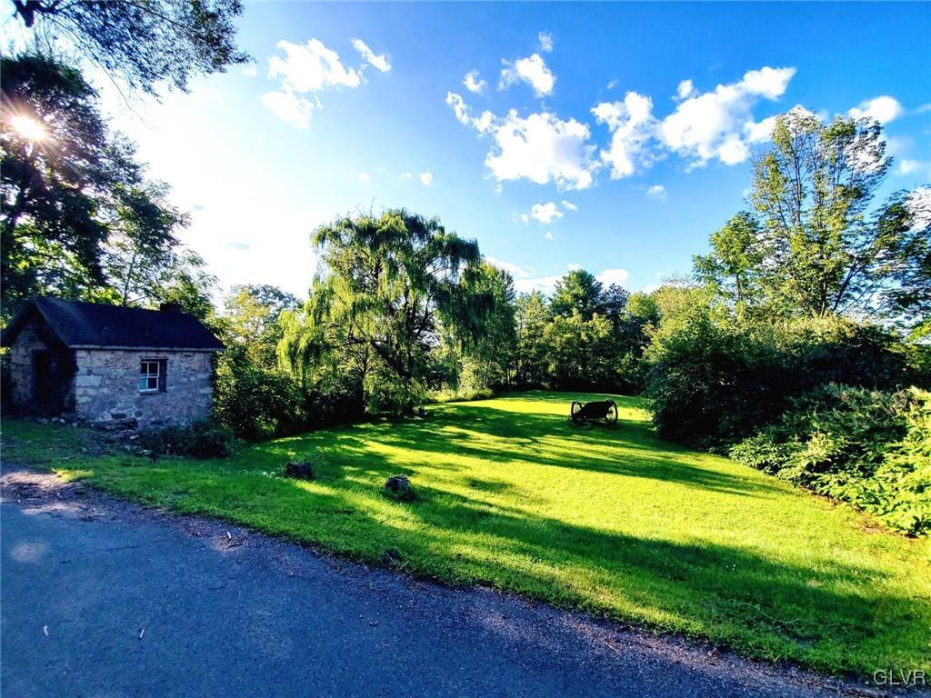 235 Nothstein Road Lehighton, PA 18235 - Photo 4 of 50 Gallery Image 4