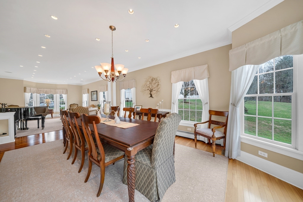 215 Lexington Road Dracut, MA 01826 - Photo 8 of 42
