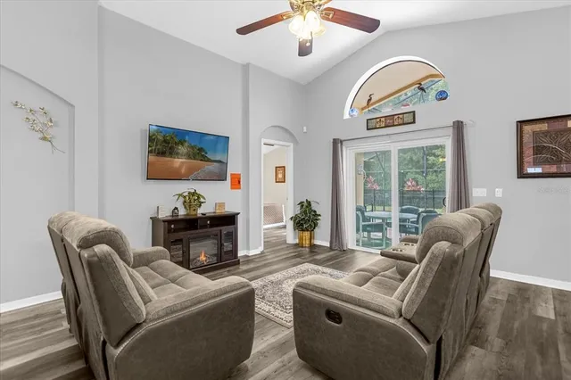 $417,500 | 1224 Winding Willow Court, Kissimmee, FL 34746