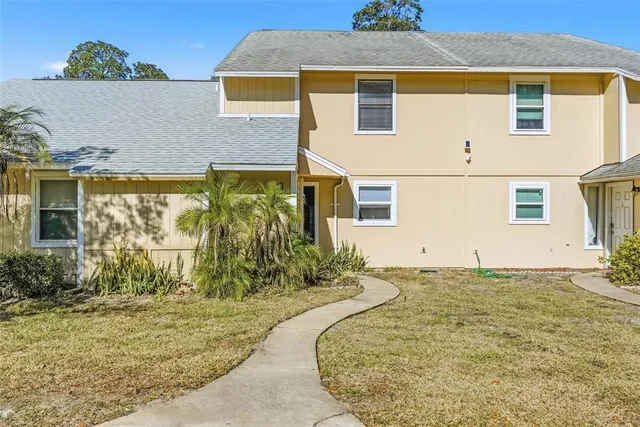 $189,000 | 18 Tomoka Meadows Boulevard, Ormond Beach, FL 32174