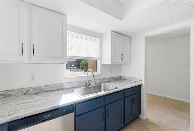 $189,000 | 18 Tomoka Meadows Boulevard, Ormond Beach, FL 32174