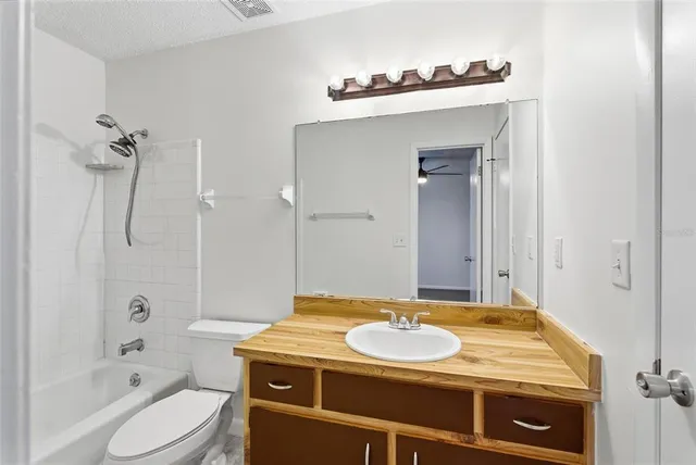 $189,000 | 18 Tomoka Meadows Boulevard, Ormond Beach, FL 32174