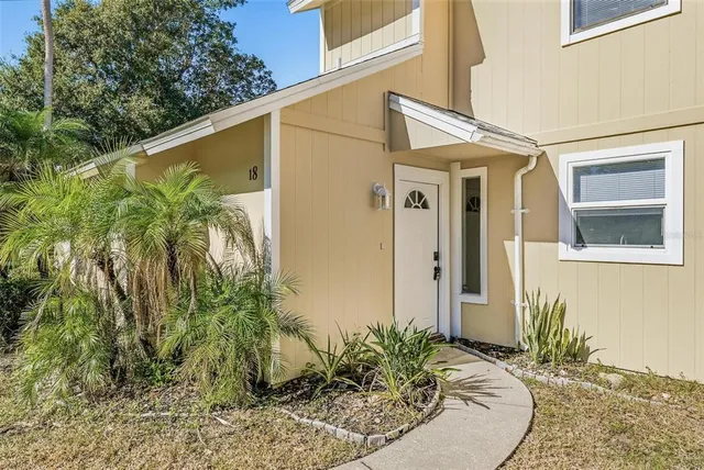 $189,000 | 18 Tomoka Meadows Boulevard, Ormond Beach, FL 32174