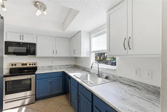 $189,000 | 18 Tomoka Meadows Boulevard, Ormond Beach, FL 32174