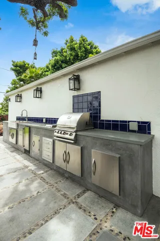$9,300 | 3012 Bagley Avenue, Los Angeles, CA 90034