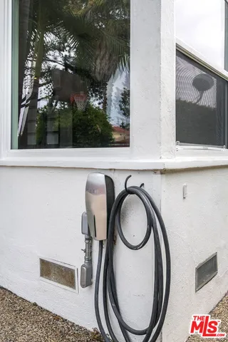 $9,300 | 3012 Bagley Avenue, Los Angeles, CA 90034