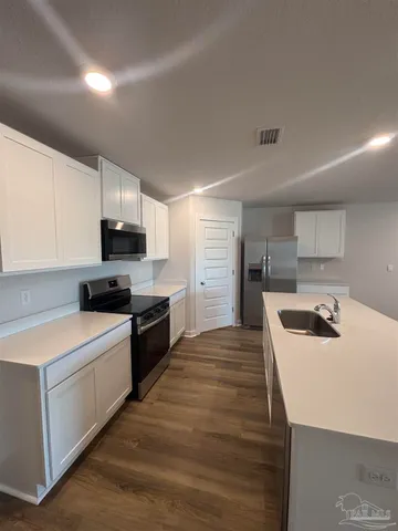 $2,195 | 111 Anhinga Street, Cantonment, FL 32533