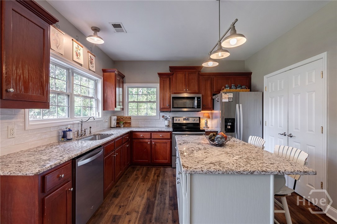 77 Wild Cherry Court Jefferson, GA 30549 - Photo 4 of 41
