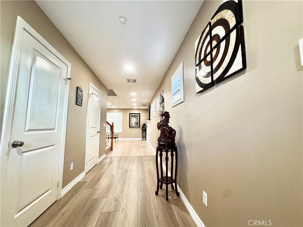 819 West Duarte Road Monrovia, CA 91016 - Photo 6 of 27