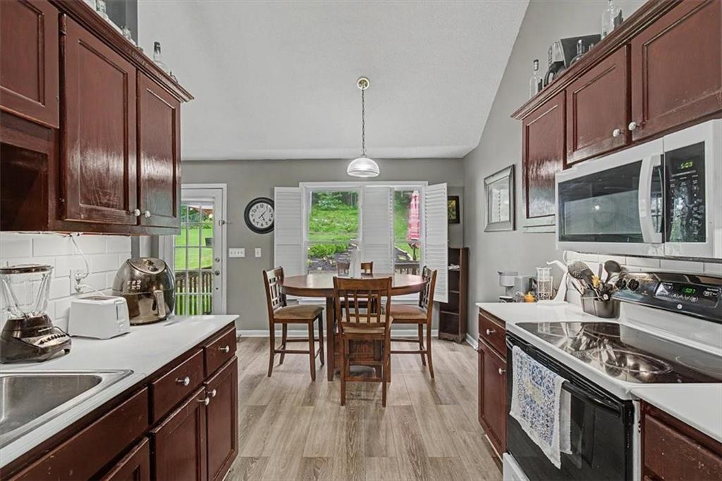 32 Country Meadow Way Cartersville, GA 30121 - Photo 7 of 32