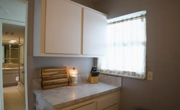 $3,000 | 1610 North Ocean Boulevard, Unit 603, Pompano Beach, FL 33062