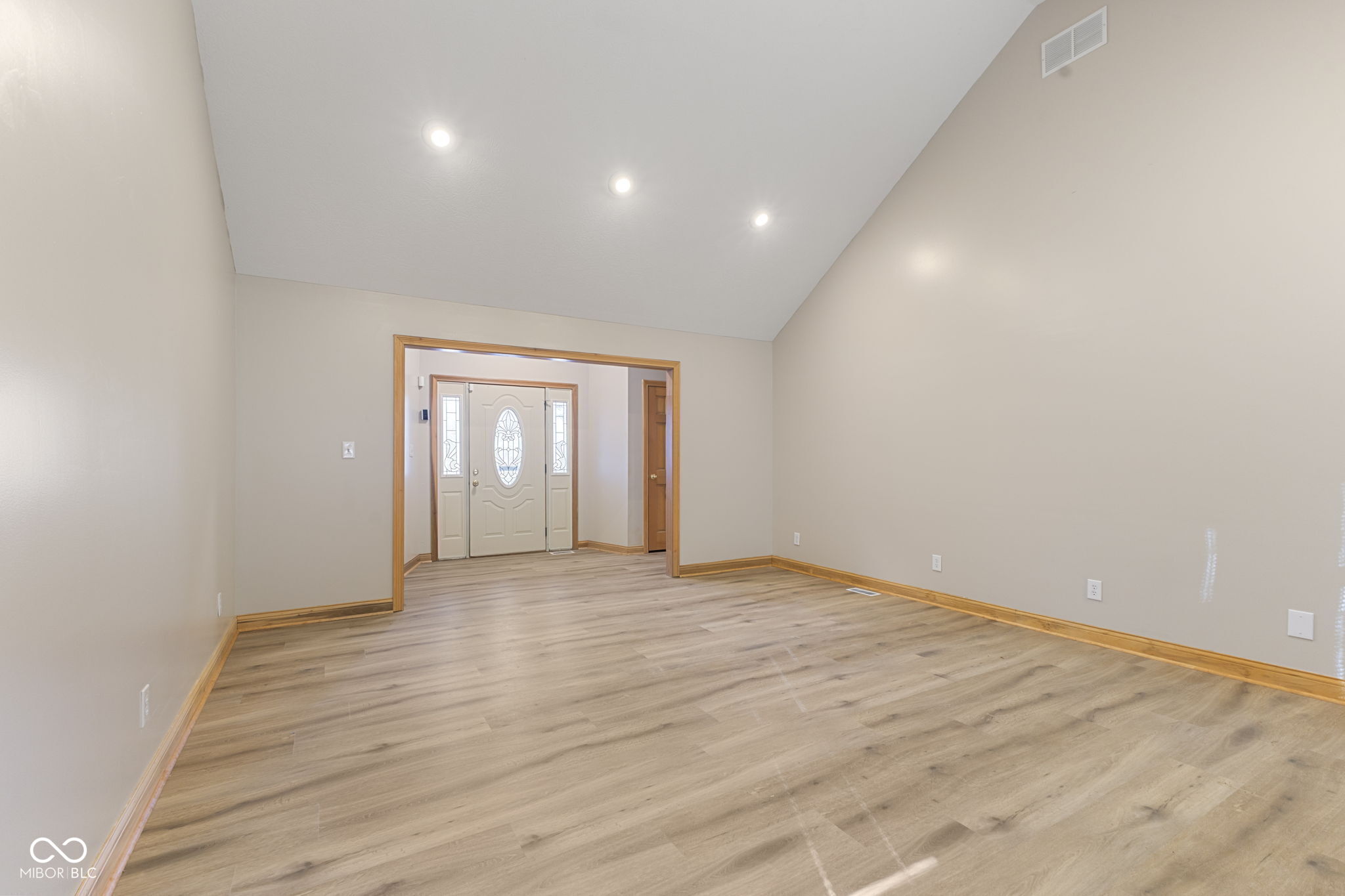 5409 Bierman Road Indianapolis, IN 46203 - Photo 7 of 36