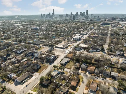 an aerial view of multiple house