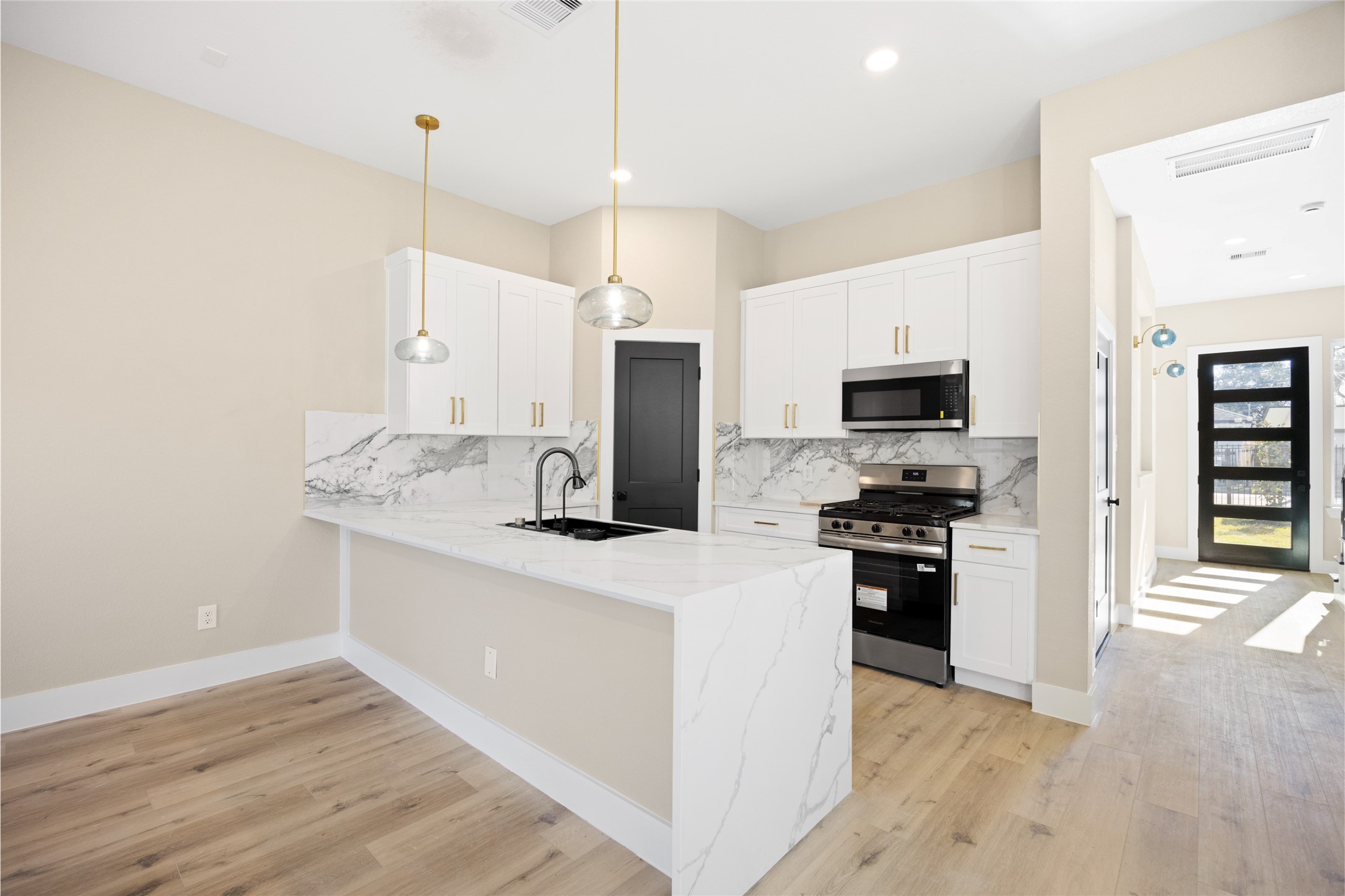 3617 Mainer Street, Unit A/B Houston, TX 77021 - Photo 11 of 29