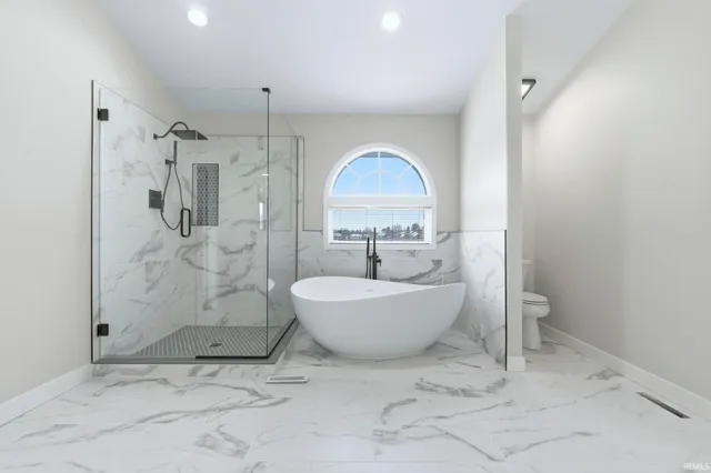 $624,900 | 15626 Cold Spring Court, Granger, IN 46530