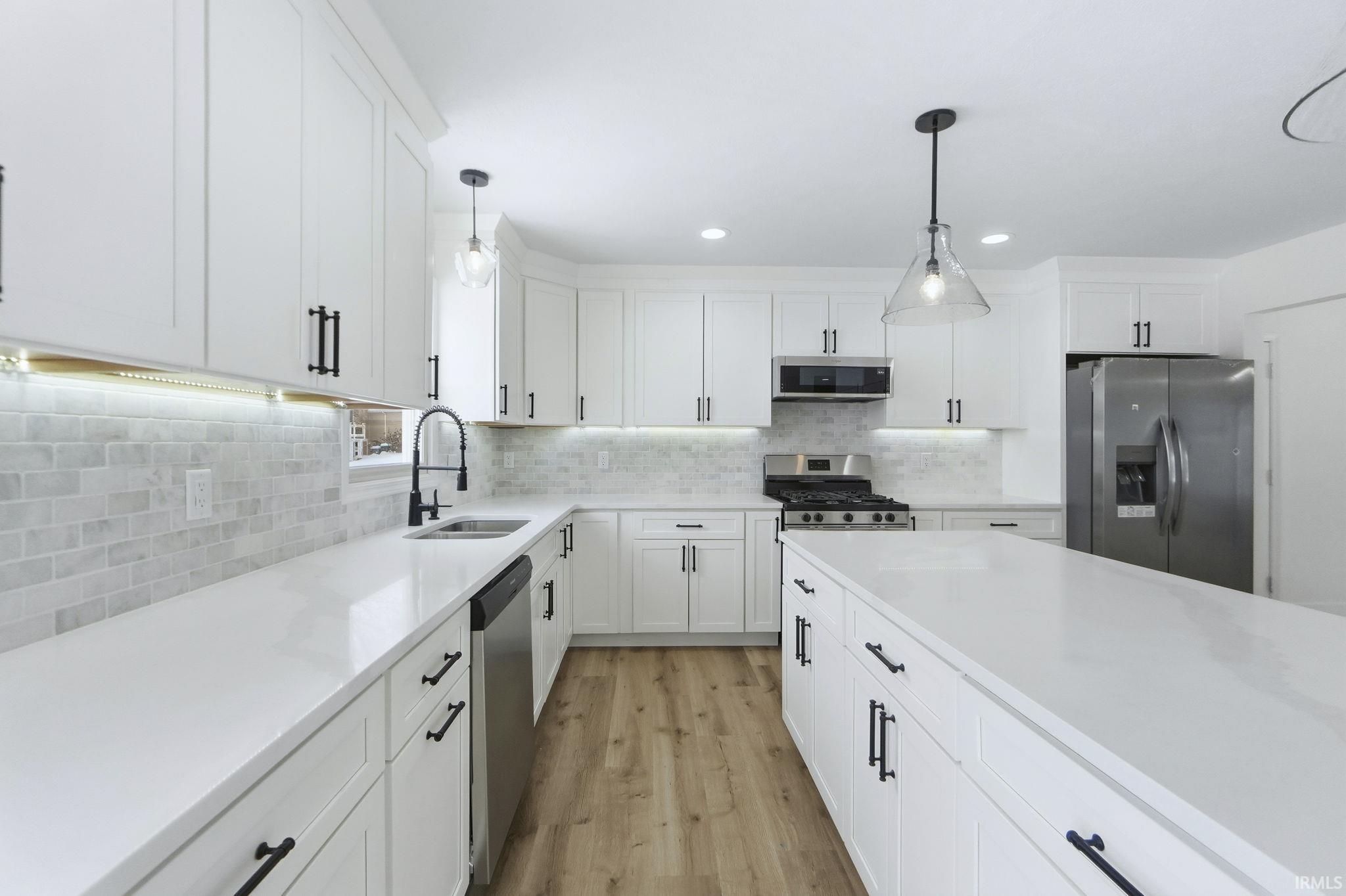 15626 Cold Spring Court Granger, IN 46530 - Photo 9 of 36