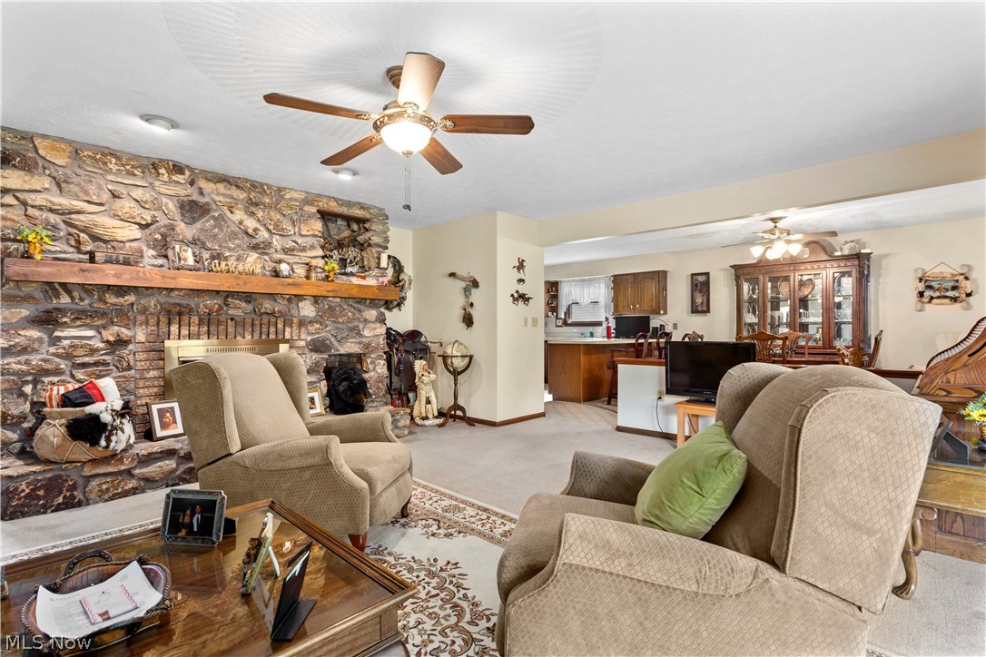 19432 Hunt Road Strongsville, OH 44136 - Photo 4 of 35 Gallery Image 4