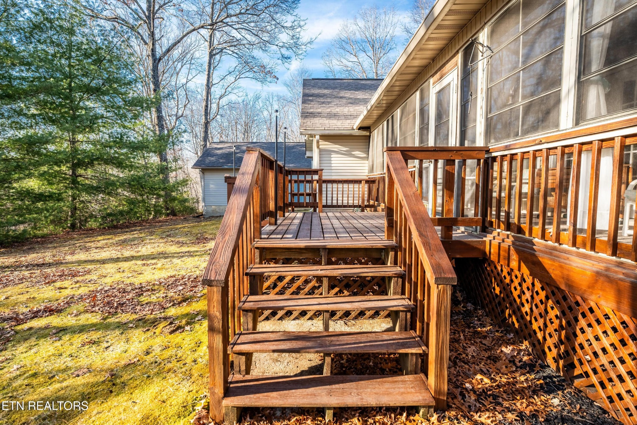 402 Sunset Road Crossville, TN 38572 - Photo 34 of 45 Gallery Image 34