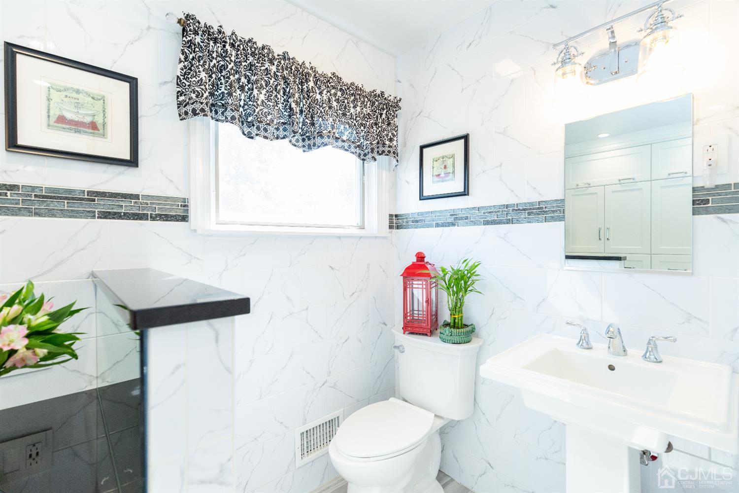 19 Gales Road Edison, NJ 08837 - Photo 29 of 64