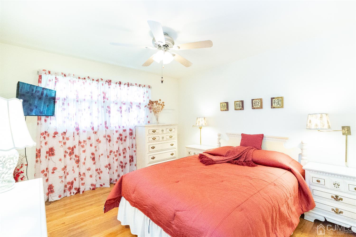 19 Gales Road Edison, NJ 08837 - Photo 38 of 64