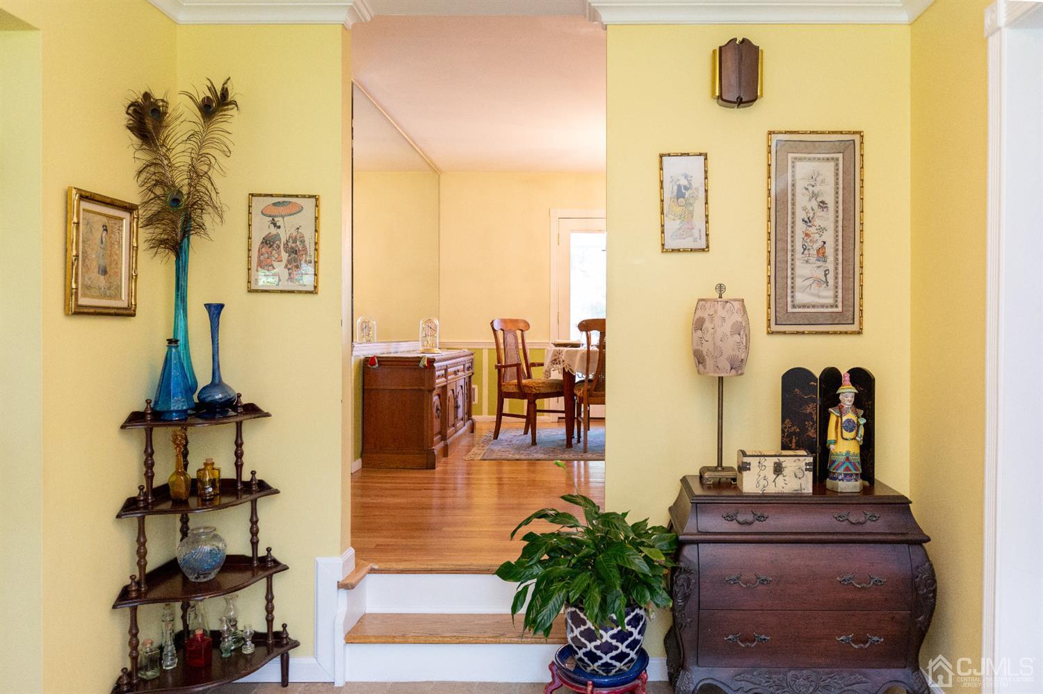 19 Gales Road Edison, NJ 08837 - Photo 5 of 64