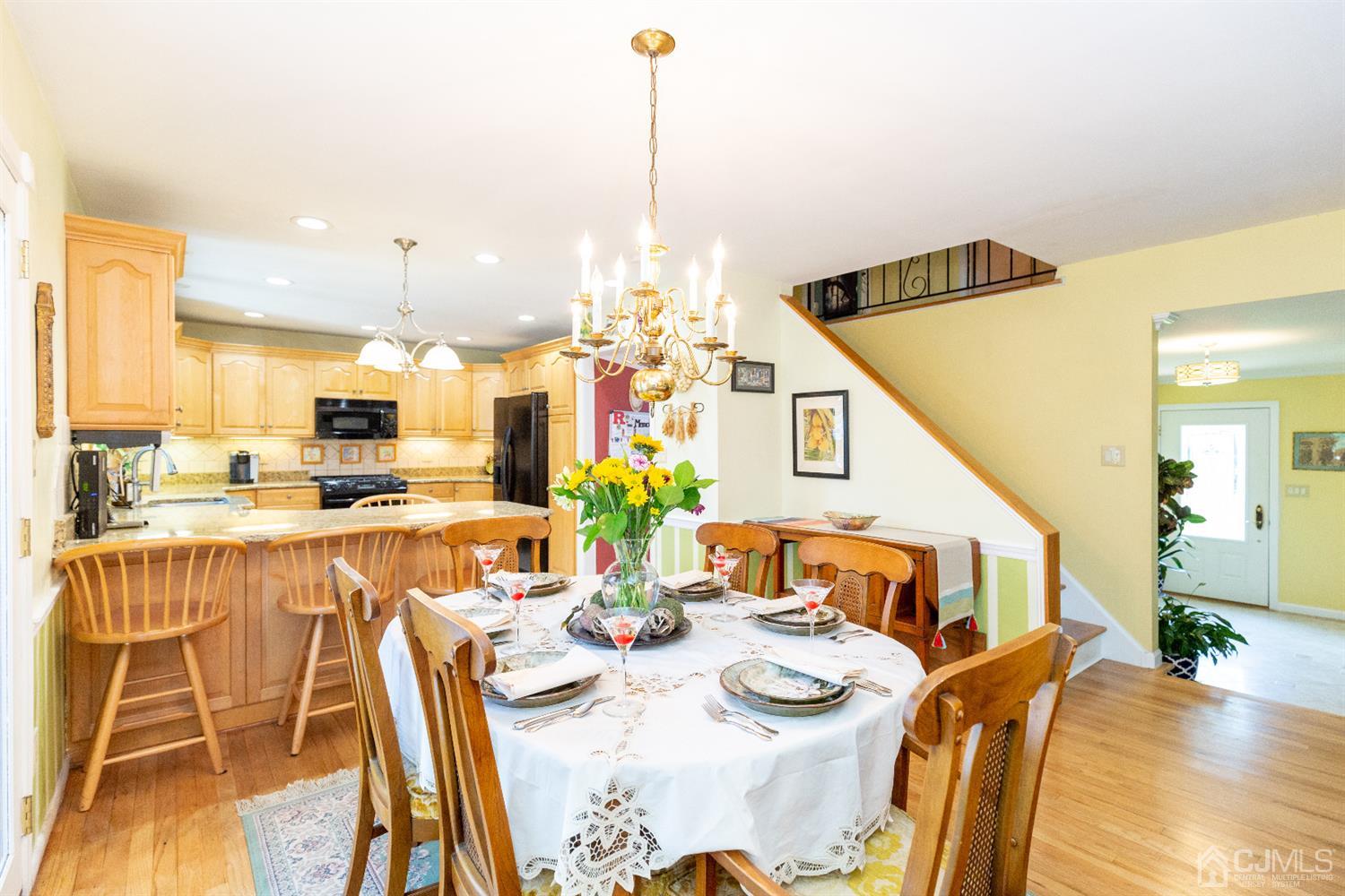 19 Gales Road Edison, NJ 08837 - Photo 7 of 64