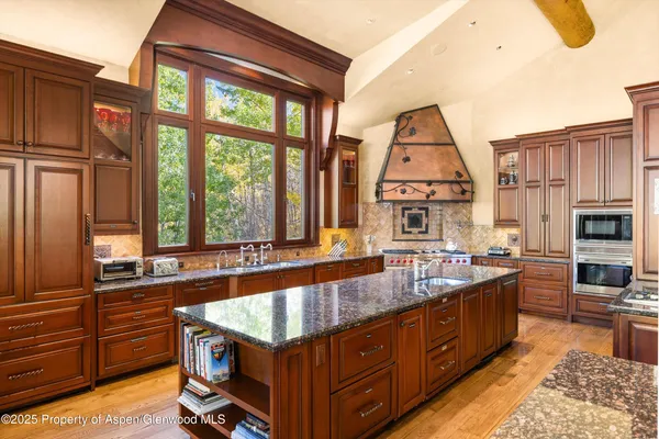 $300,000 | 928 South Mill Street, Aspen, CO 81611