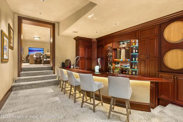 $500,000 | 928 South Mill Street, Aspen, CO 81611