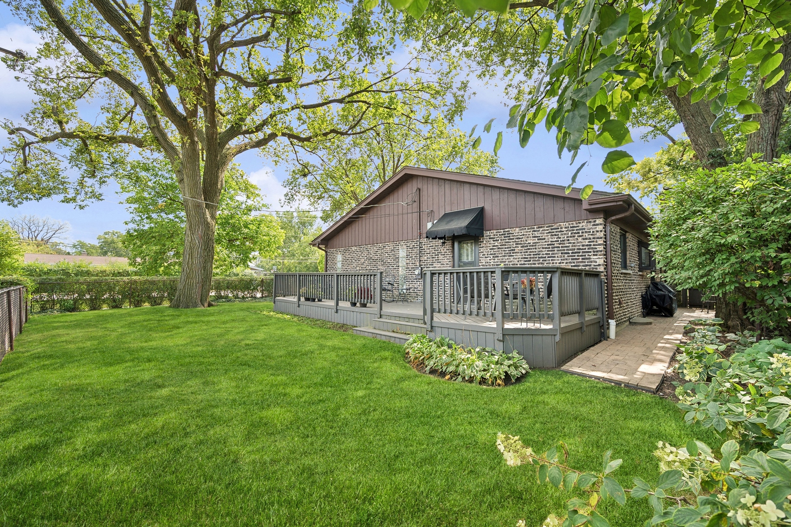 400 Washington Road Glenview, IL 60025 - Photo 18 of 22 Gallery Image 18