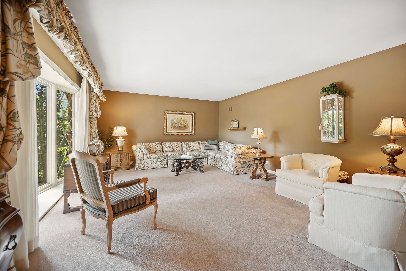 400 Washington Road Glenview, IL 60025 - Photo 4 of 22 Gallery Image 4