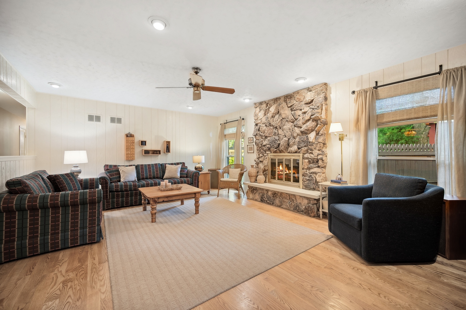 400 Washington Road Glenview, IL 60025 - Photo 9 of 22 Gallery Image 9