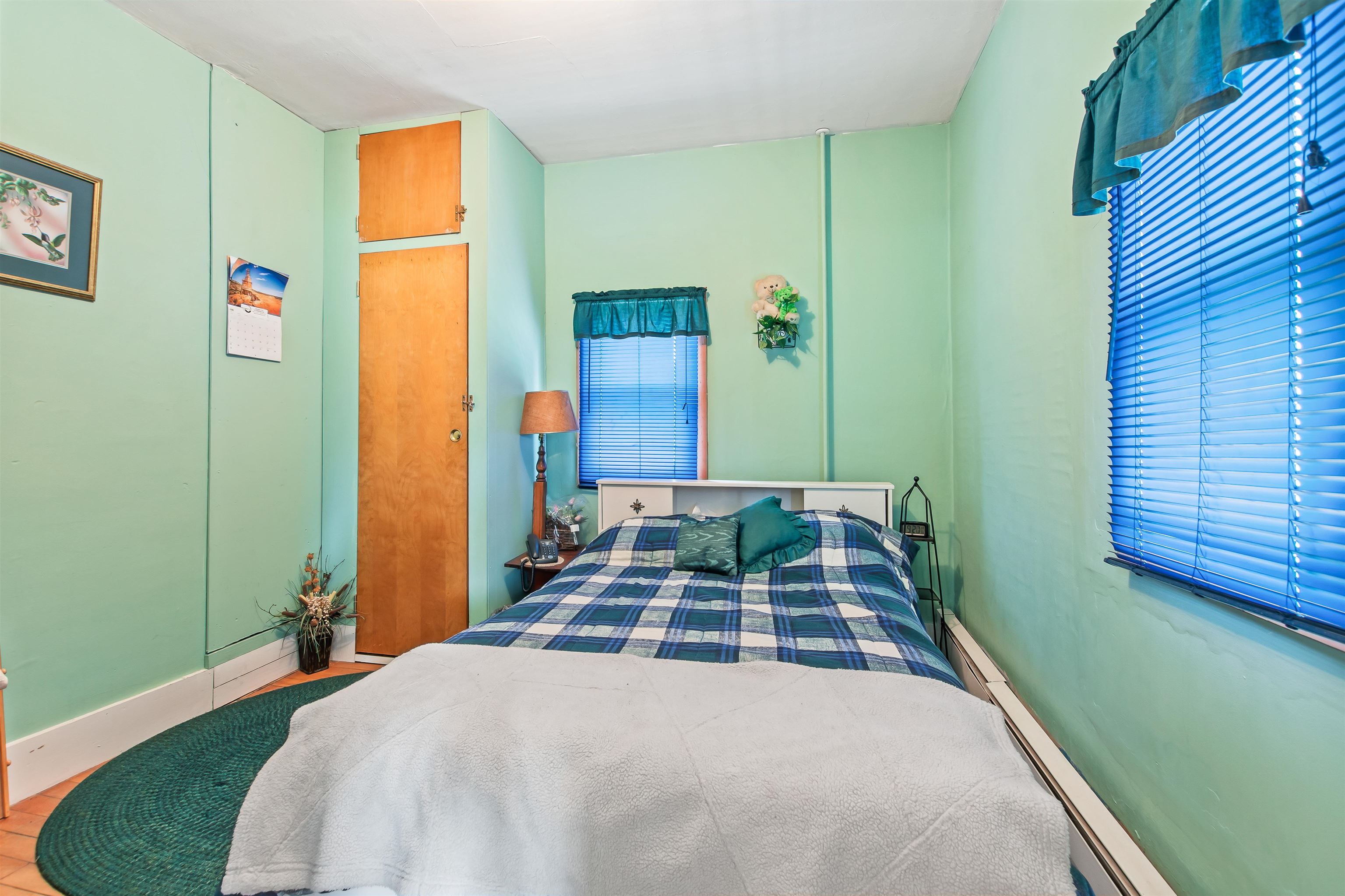 1455 Highway 102 Canaan, VT 05903 - Photo 13 of 35