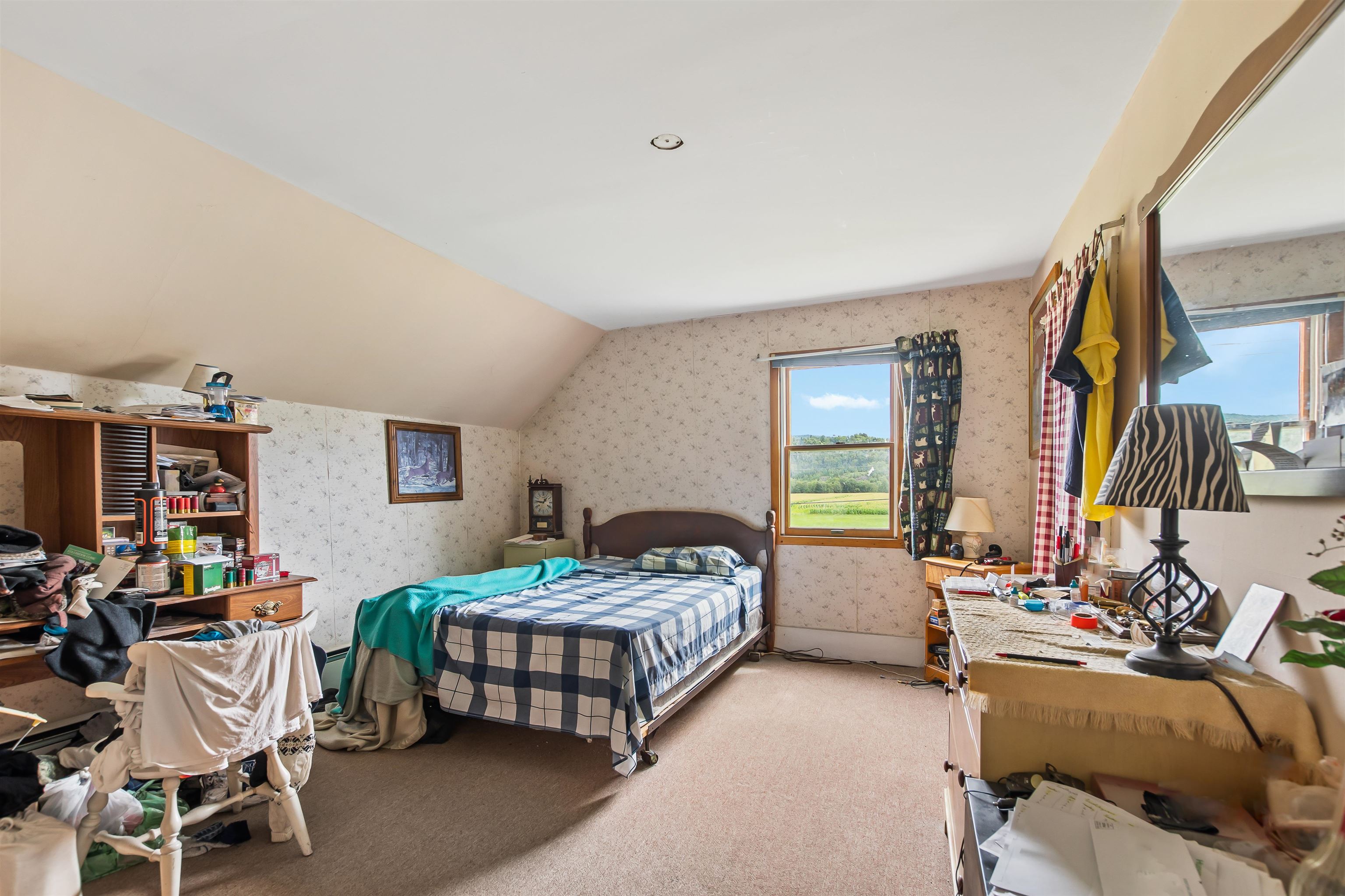 1455 Highway 102 Canaan, VT 05903 - Photo 32 of 35