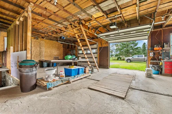 $269,900 | 1455 Highway 102, Canaan, VT 05903